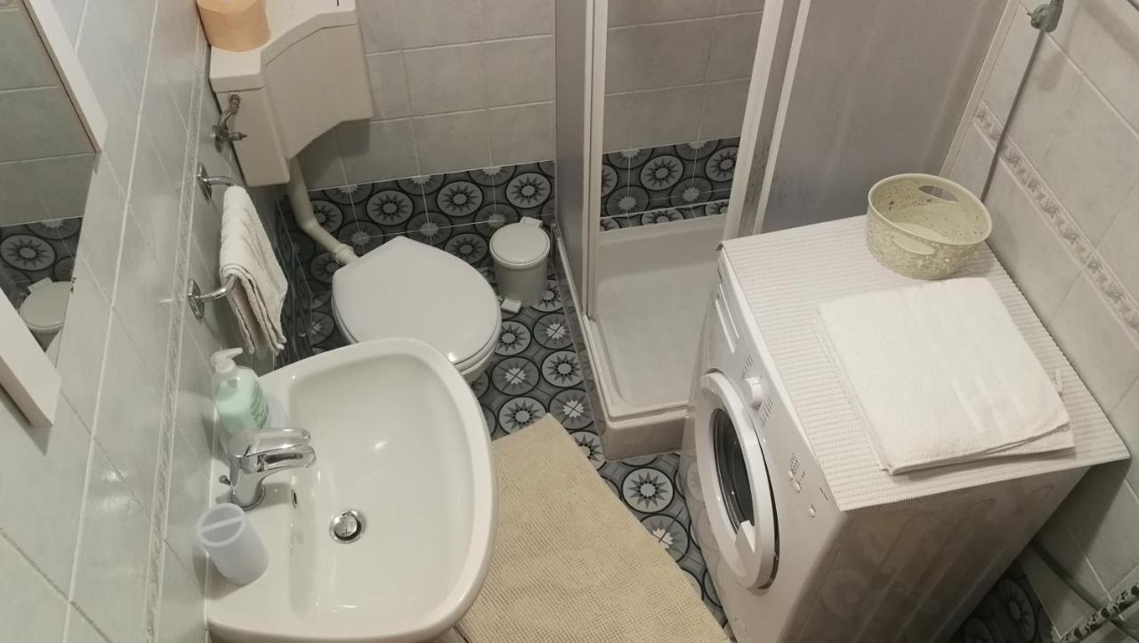 Studio Apartman Erika Ližnjan المظهر الخارجي الصورة